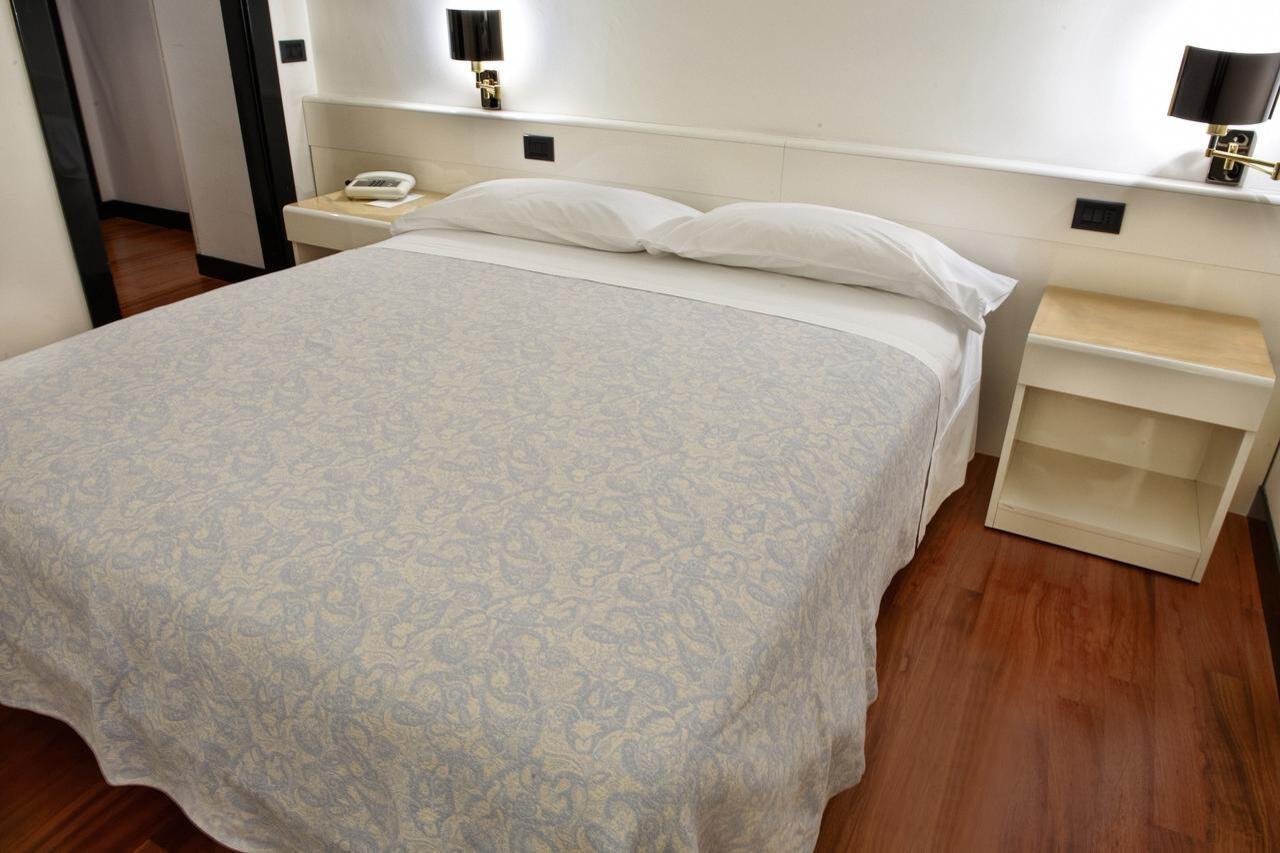 Hotel Giovanni Падуя Екстер'єр фото